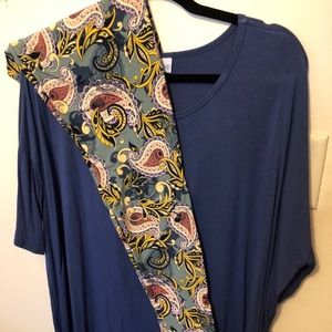 LulaRoe Irma/leggings outfit